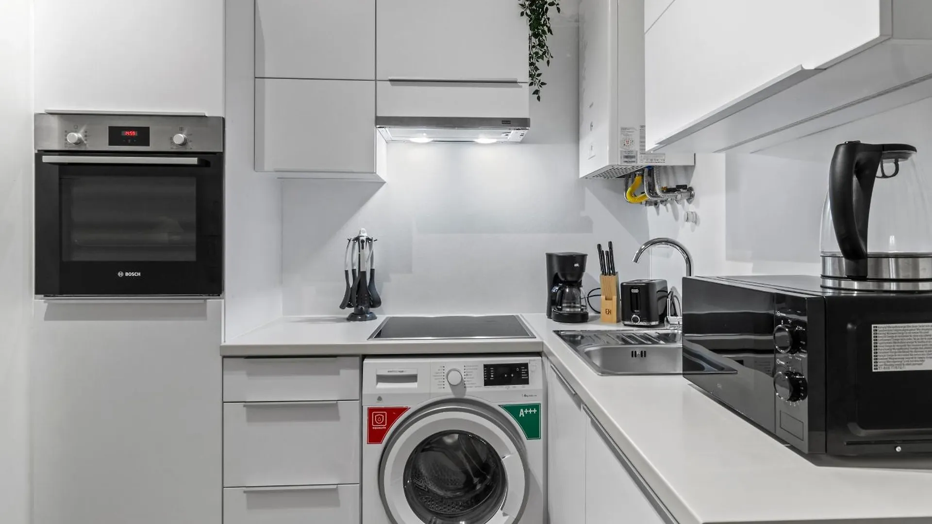 Cozy Vienna Apartments - 4 Min U6 Josefstaedterstrasse